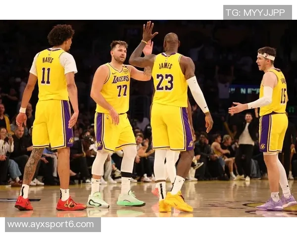 火箭率先赢球鹈鹕遭遇惨败成为西部唯一未胜球队