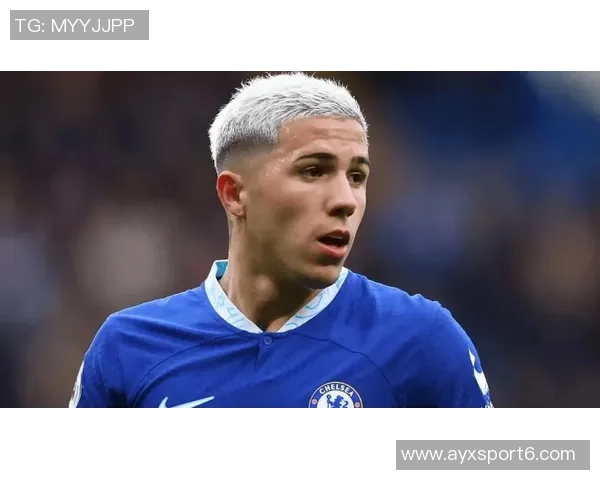 切尔西新星马雷斯卡获佐拉高度评价展现独特风格与潜力 切尔西新星马雷斯卡获佐拉高度评价展现独特风格与潜力